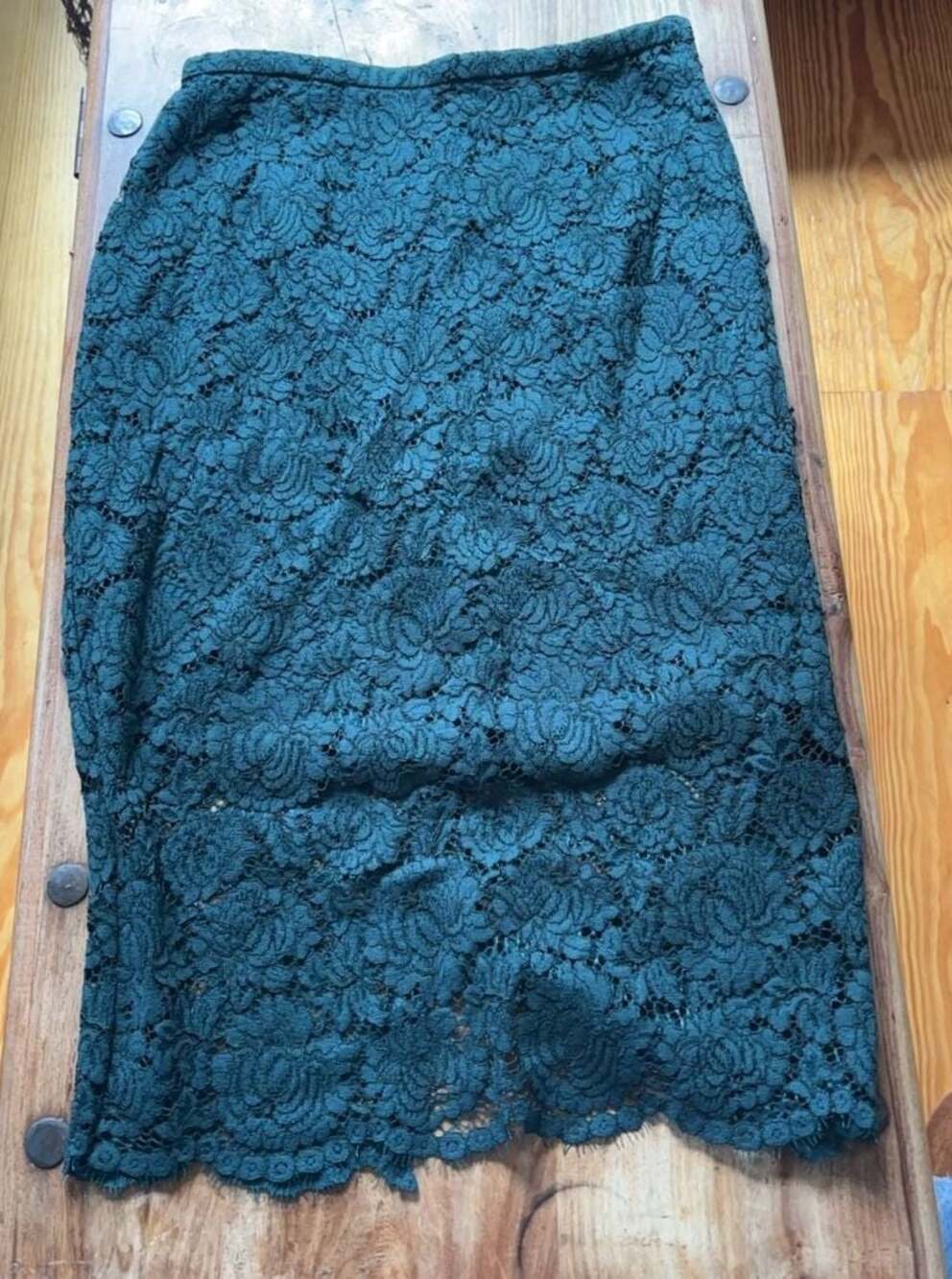 H&M Dark Green Floral Lace Pencil Skirt Size 8